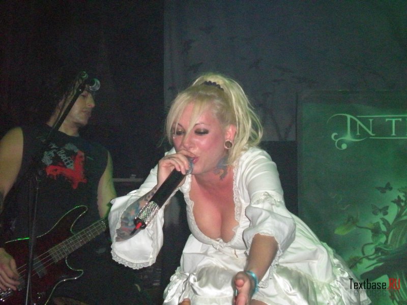 In this Moment group