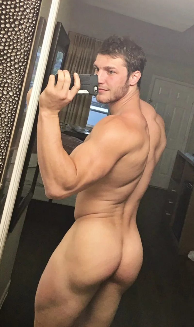 Male erotic selfies
