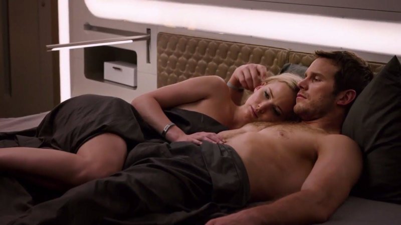 Jennifer Lawrence passengers SCnea