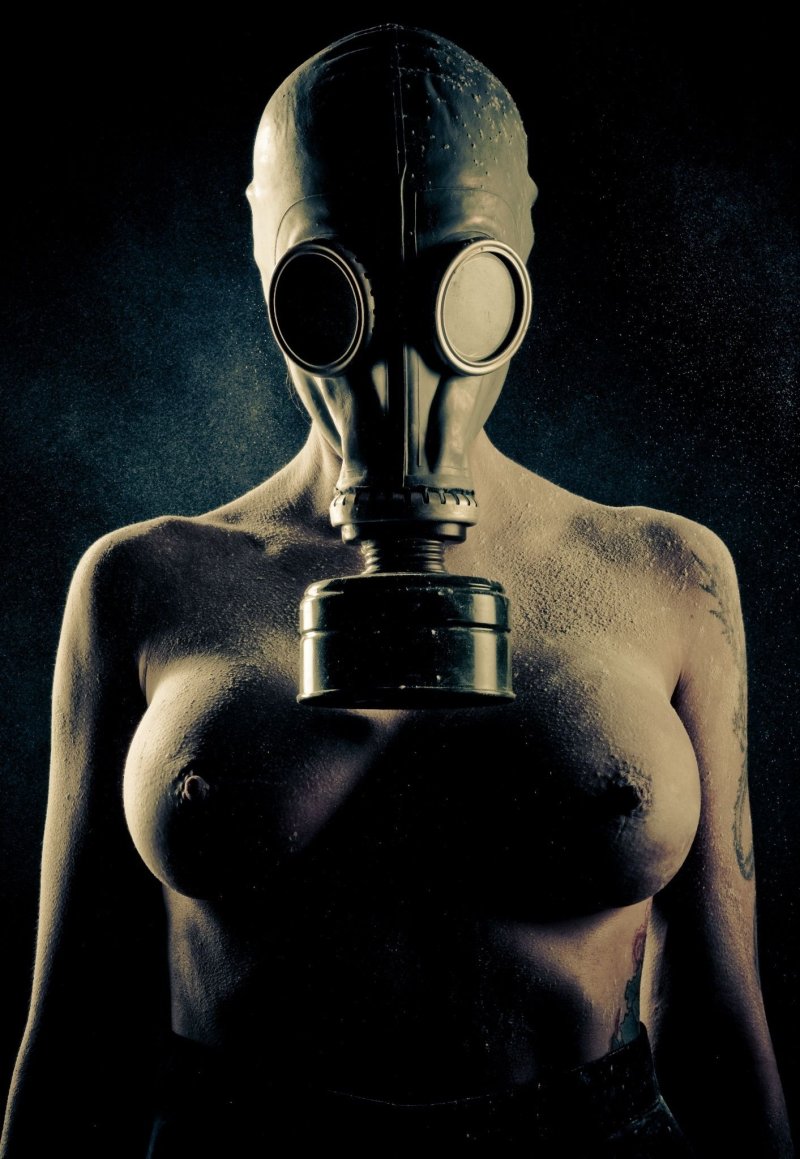 Erotic gas mask