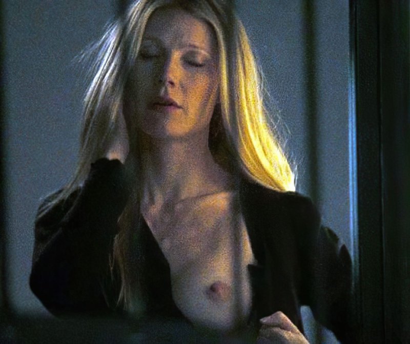 Naked Gwyneth Paltrow in films