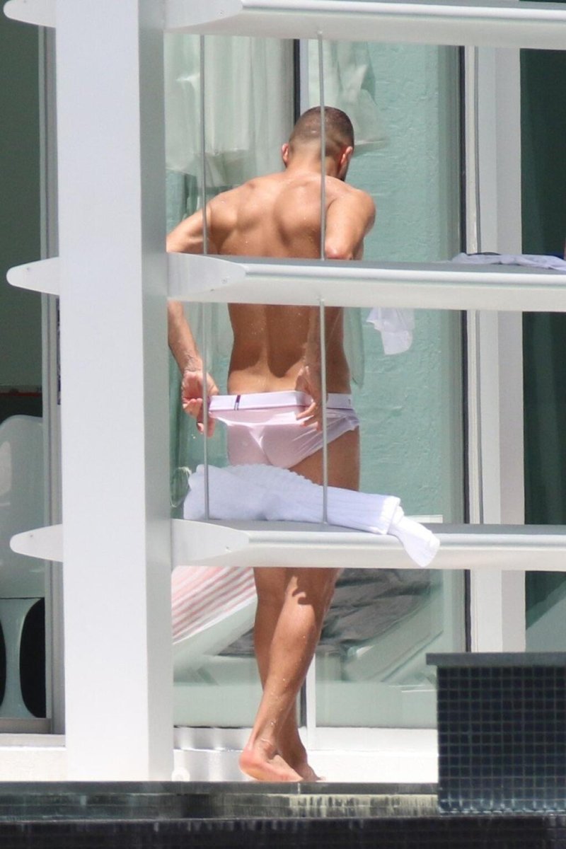 Karim Benzema Naked cock