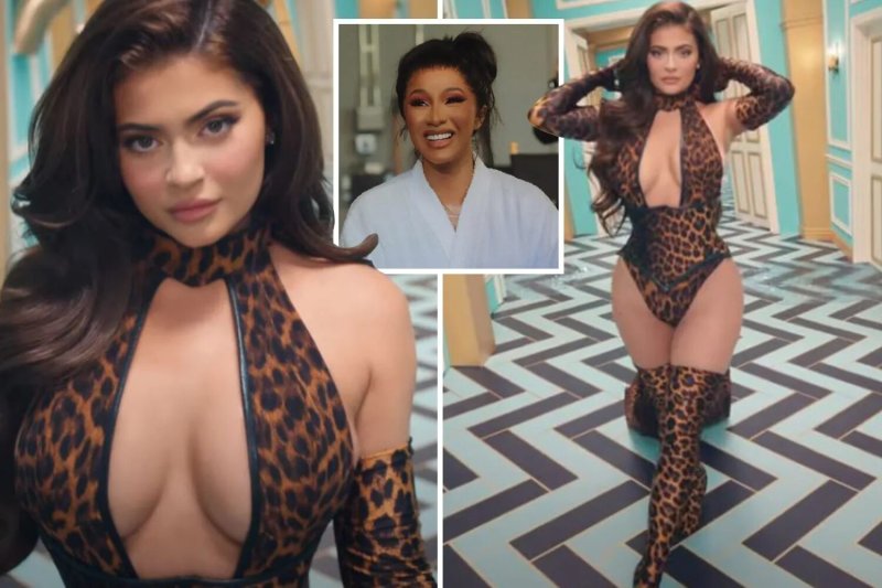 Kylie Jenner Vap