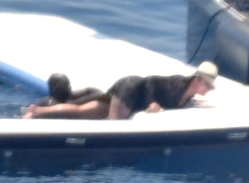 Chris Jenner photo naked