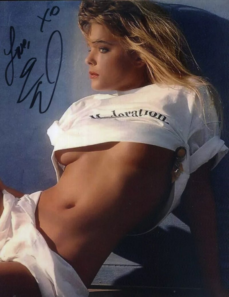 Erica Eleniac in youth hot