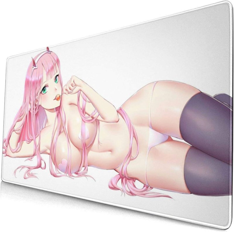 Mouse rug Zero Two
