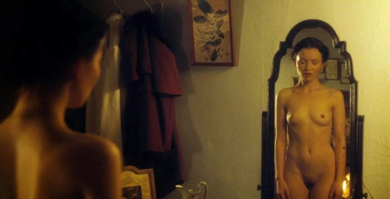 Naked Emily Browning