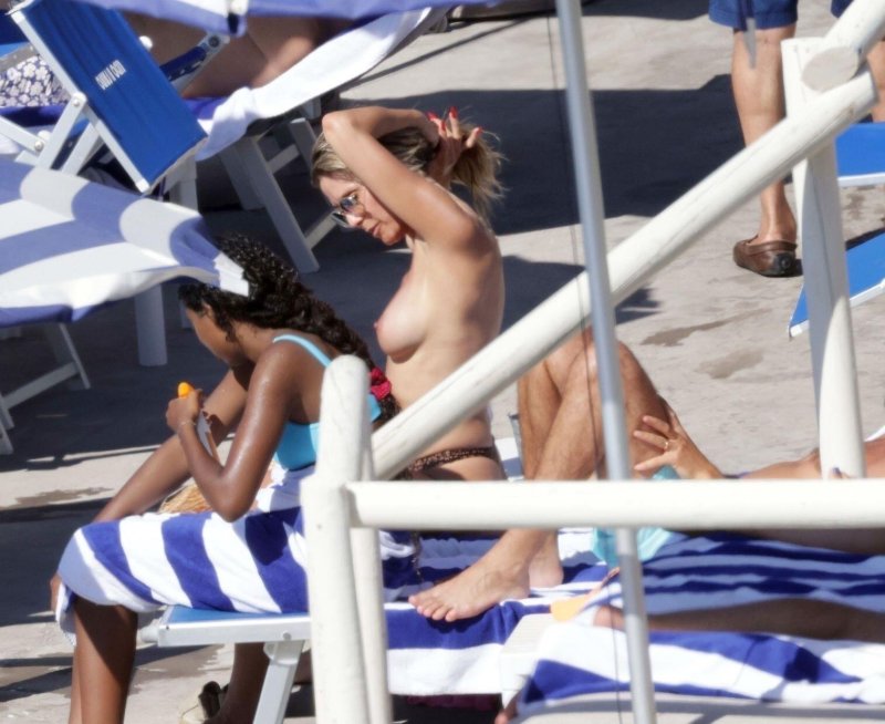 Heidi Klum Topless