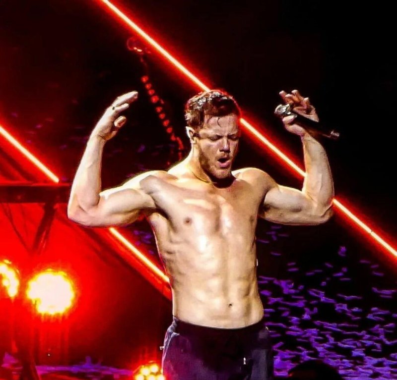 Dan Reynolds Thors
