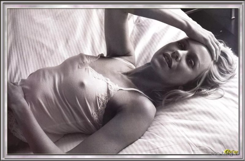 Naomi Watts Nude