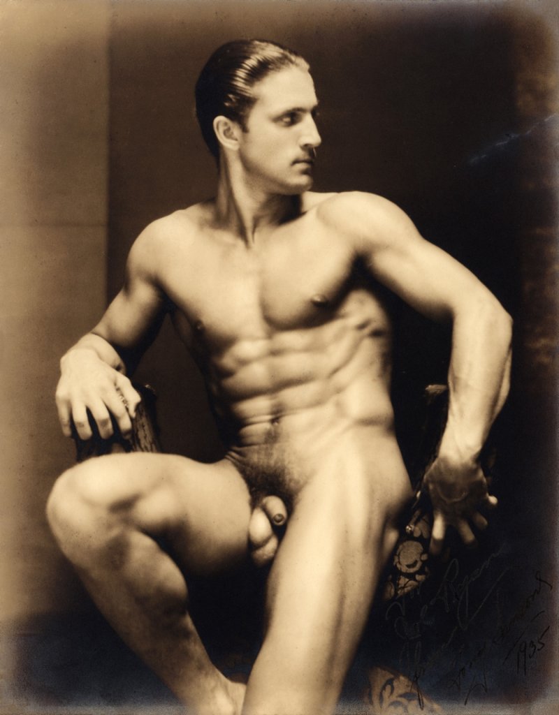 Naked men retro