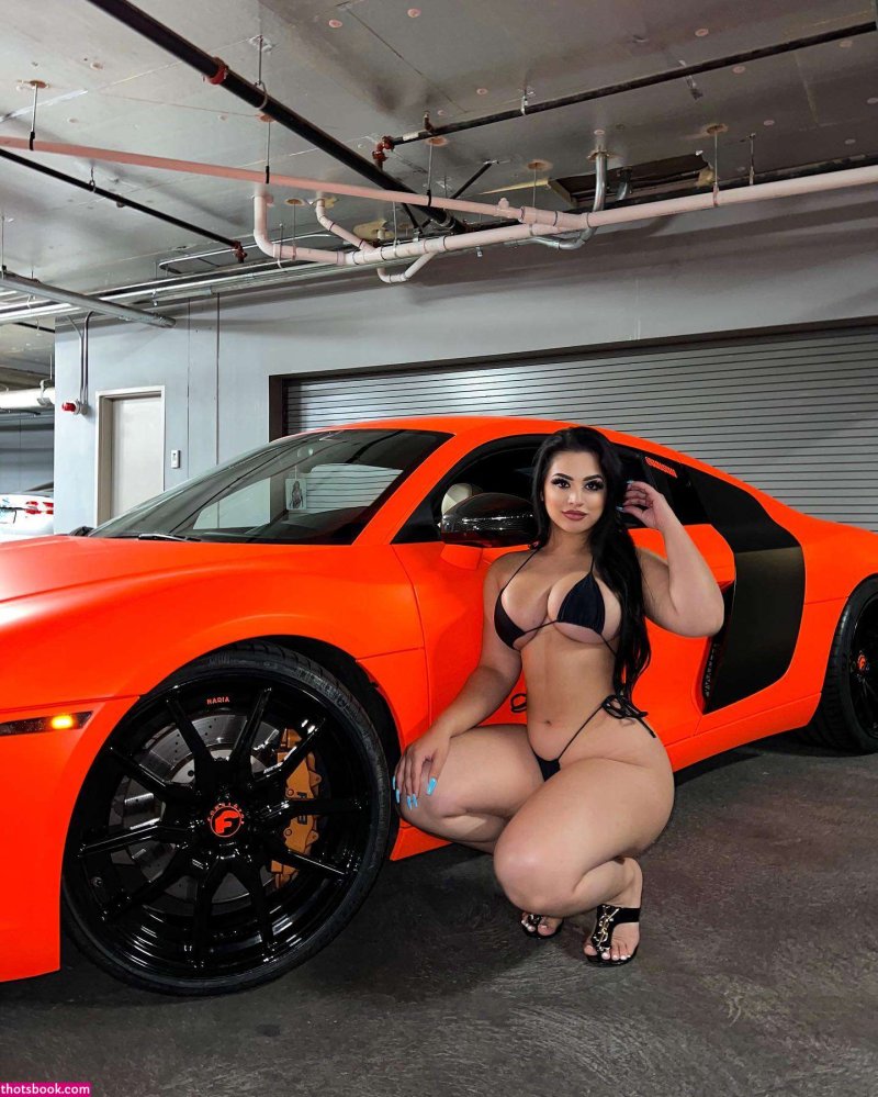 Nadia Khar