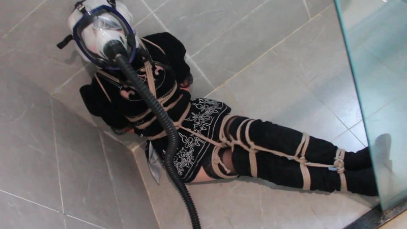 Breathplay Bondage