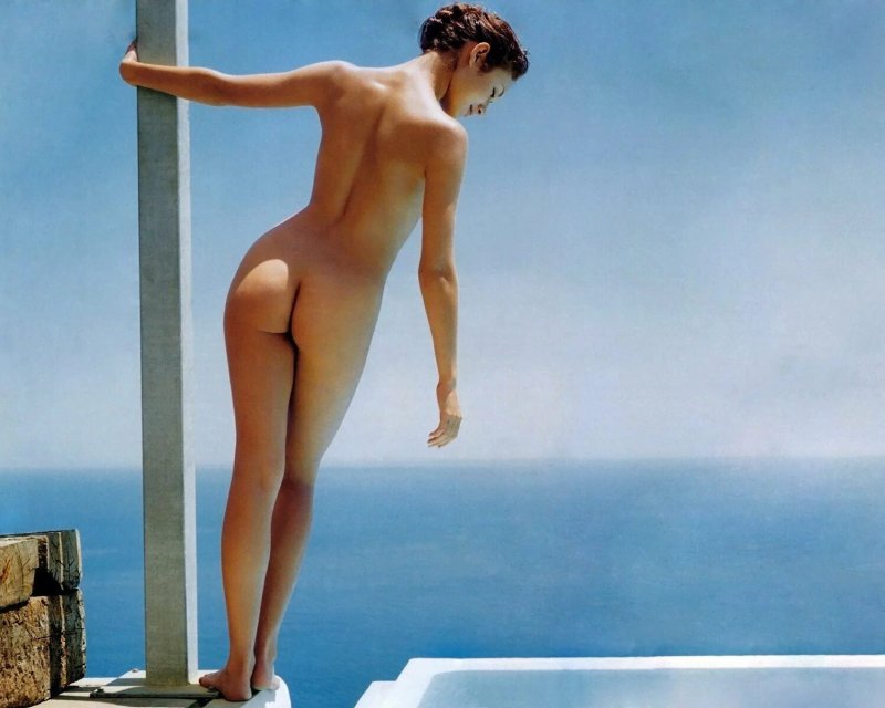 Actress Olga Kurilenko Naked