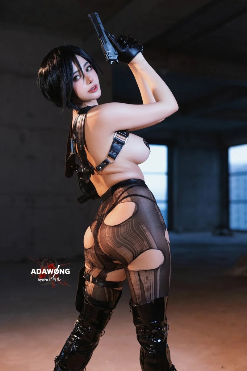 Ada Wong Cosplay