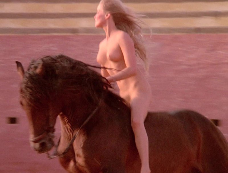 Alexandra Bortich is naked