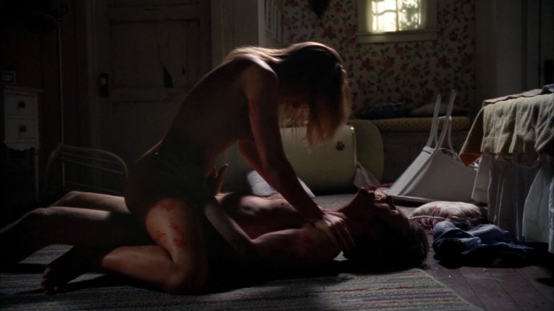 Real blood Anna Pakuin Naked