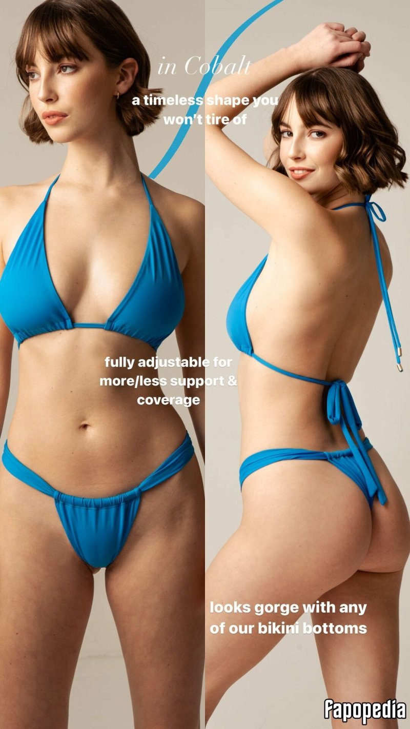 Models of swimwear