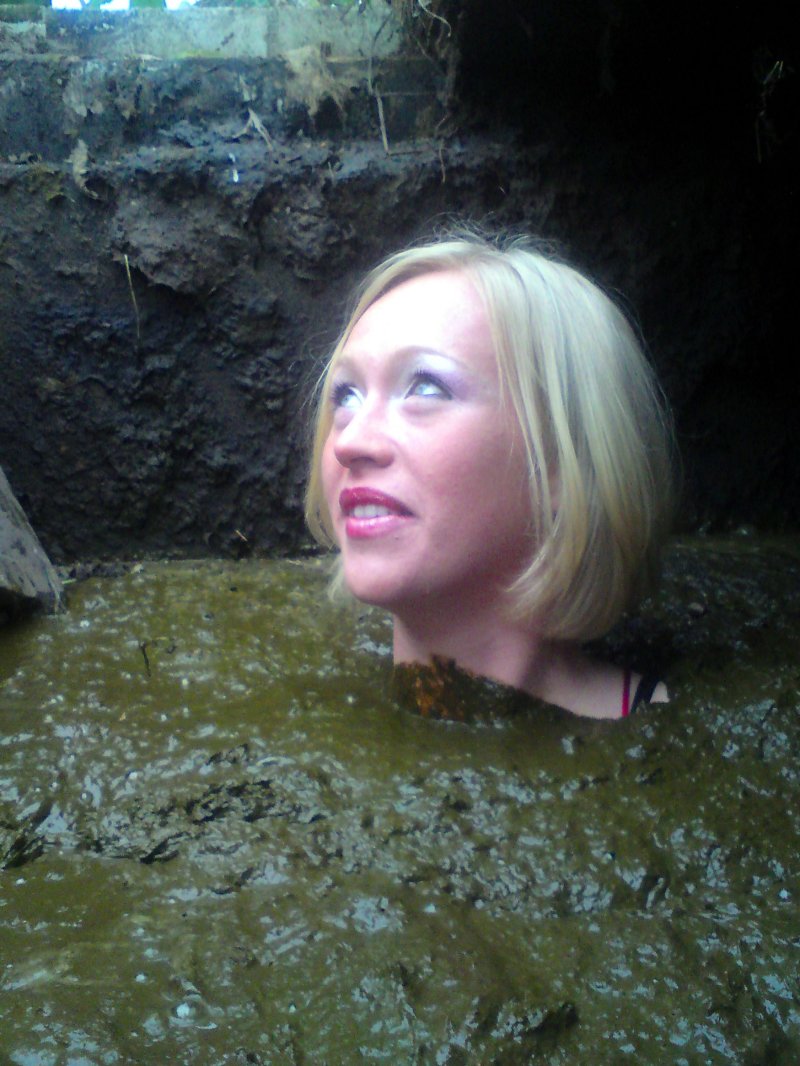 Baba bathes in manure