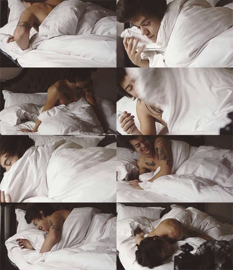 Harry Styles in bed