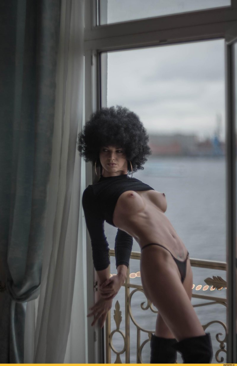 Stormy Mia